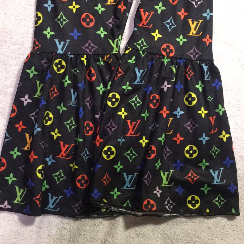 Girls leggings, flared legs. Size 3T - Picture 7 of 7